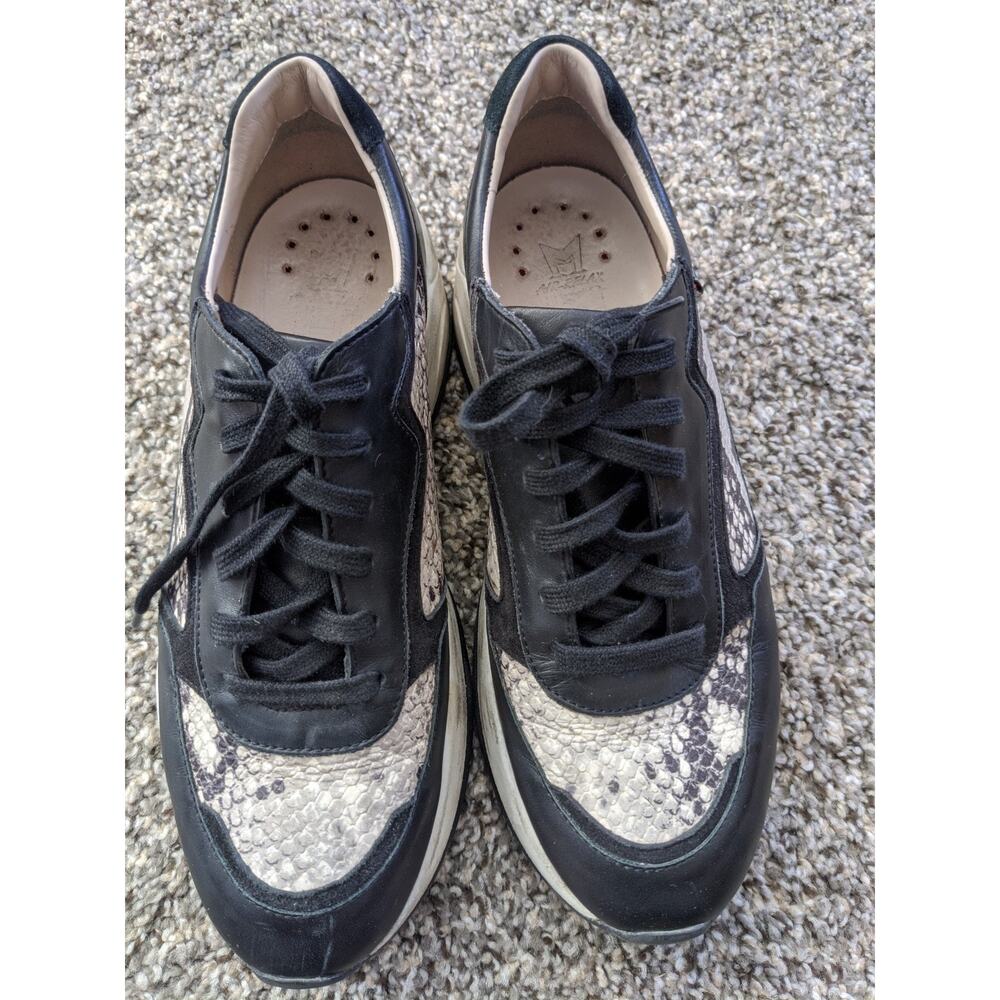 Mephisto Romane Sneakers Womens Size 8 Black Leather Lace up Black and White